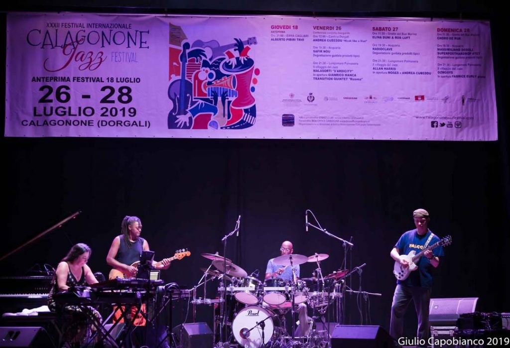 fotografie della mia grafica al calagonone jazz 2019